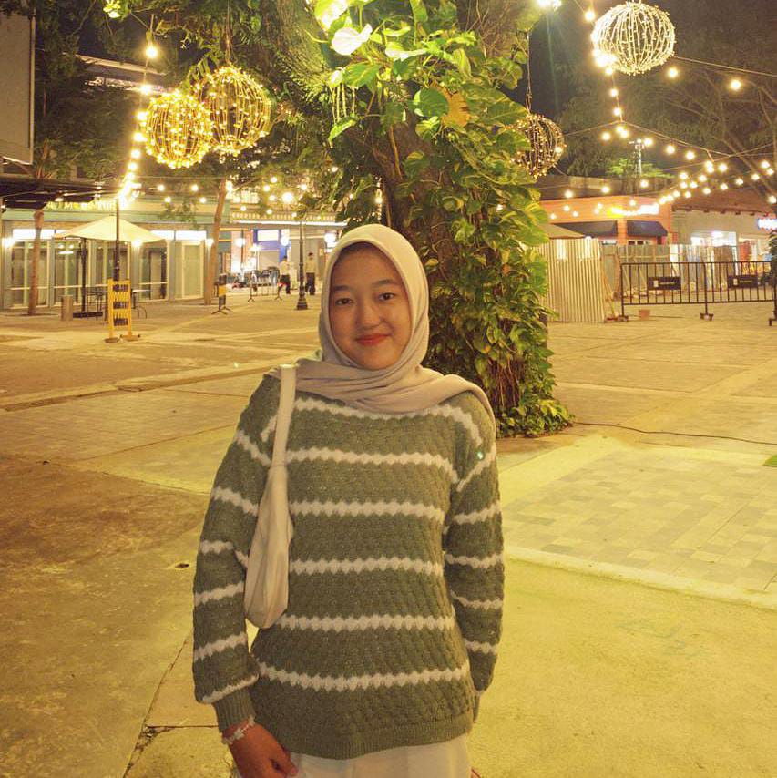 Foto Fina Nailatul Izza